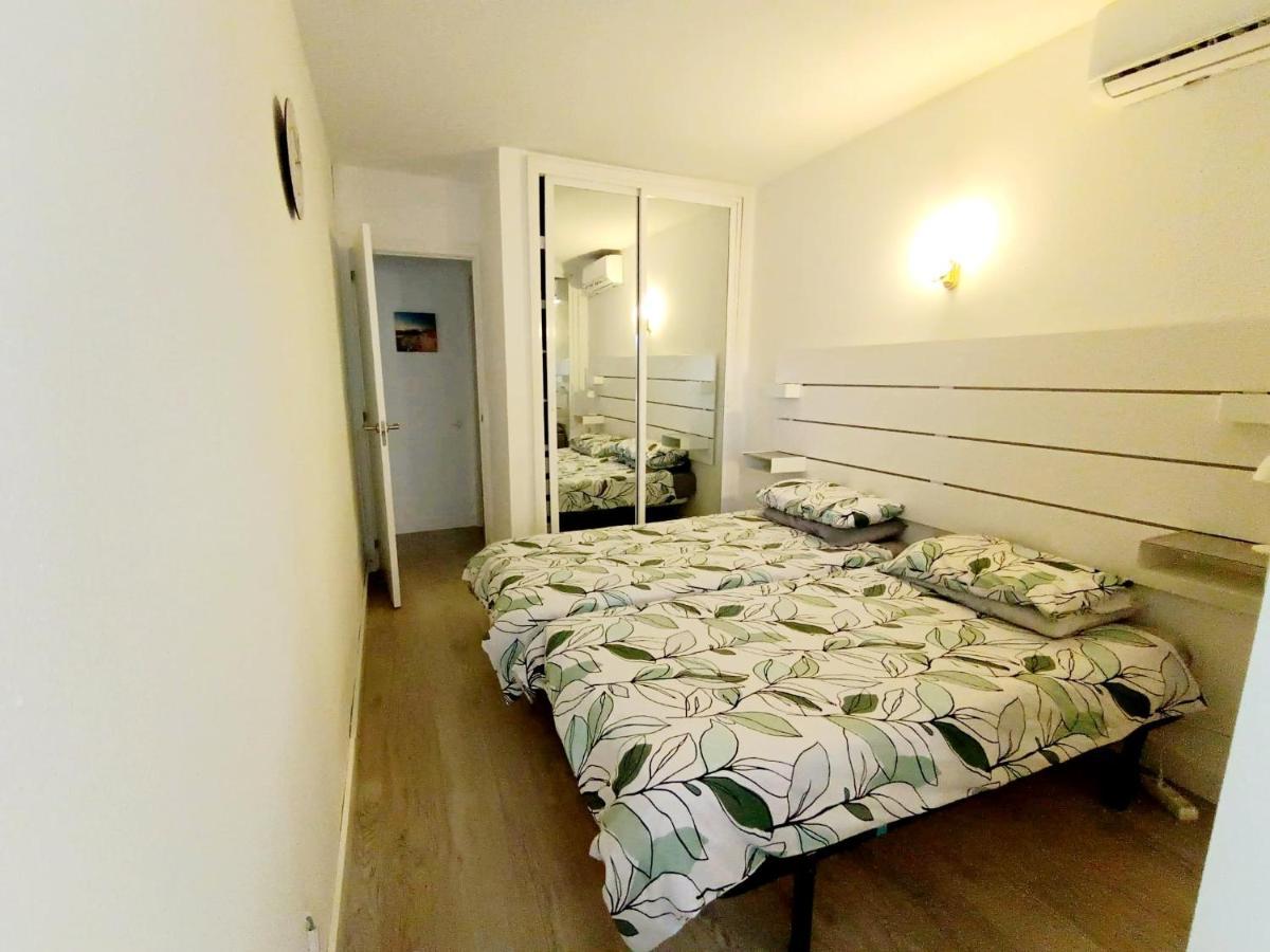 Agata Miel Apartment เบนัลมาเดนา ภายนอก รูปภาพ